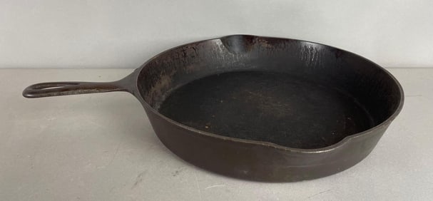 Vintage Erie Cast Iron Pan