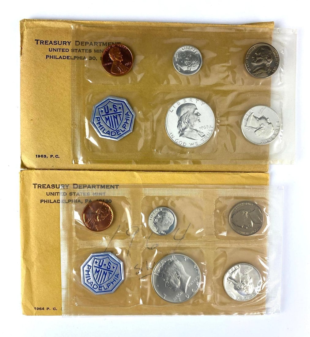 Group of 2 US Mint Philadelphia Coin Proof Sets (1 of 2)