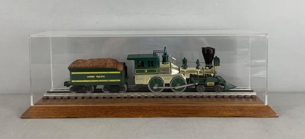 Lionel O Scale UP Golden Arrow 4-4-0 Steam Engine with Display Case