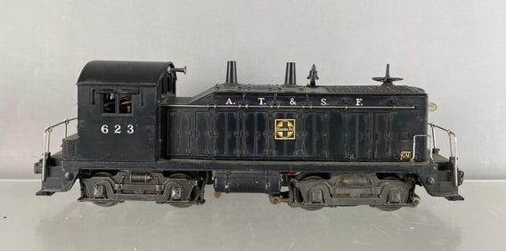 Lionel O Scale #623 AT and SF NW2 Diesel Switcher Engine