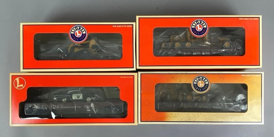 Group of 4 Lionel O Scale Train Cars
