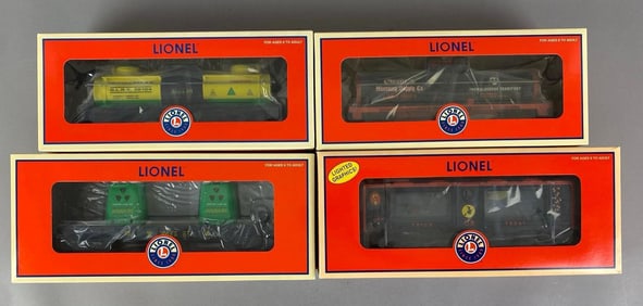 Group of 4 Lionel O Scale Themed Train Cars