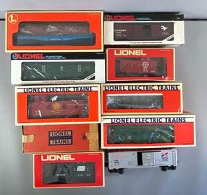 Group of 10 Lionel O Scale Train Cars