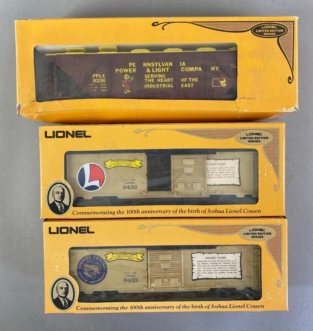 Group of 3 Lionel O Scale Train Cars (1 of 2)