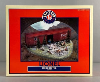 Lionel Santa Fe Bix Car Hobo Hotel Building