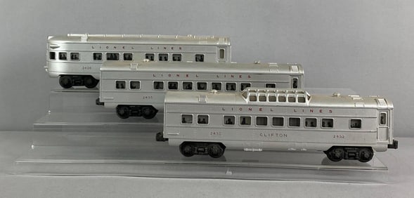 Group of 3 Lionel Lines O Scale Passenger Cars