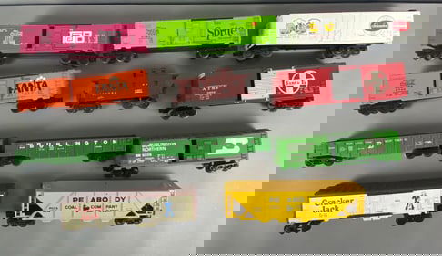 Group of Lionel O Scale Model Train Cars