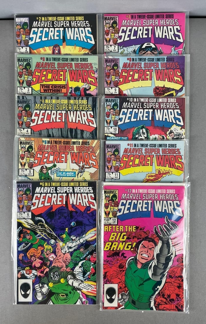 Group of Marvel Super Heroes Secret Wars Comic Books (1 of 3)