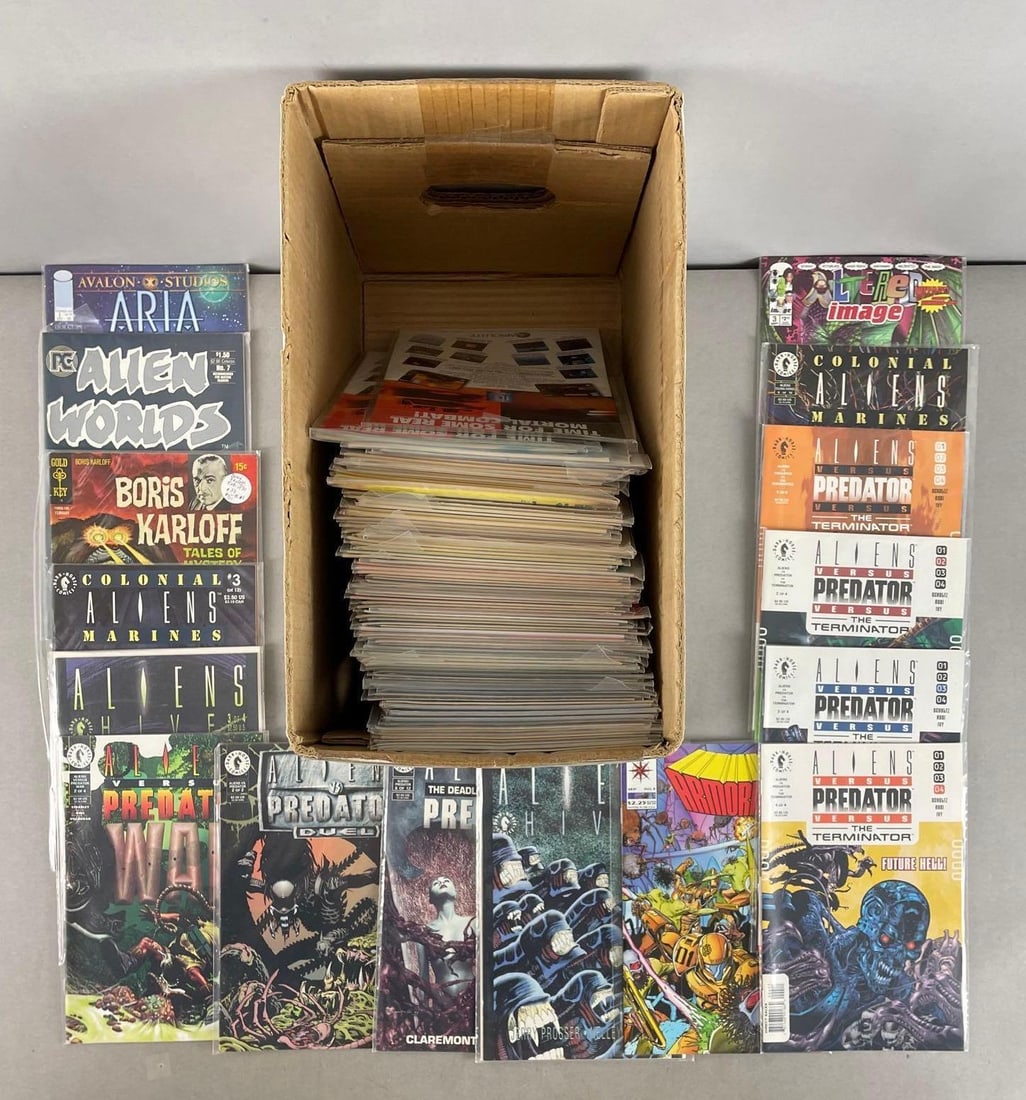Short Box of Dark Horse / Image Comic Books (1 of 3)