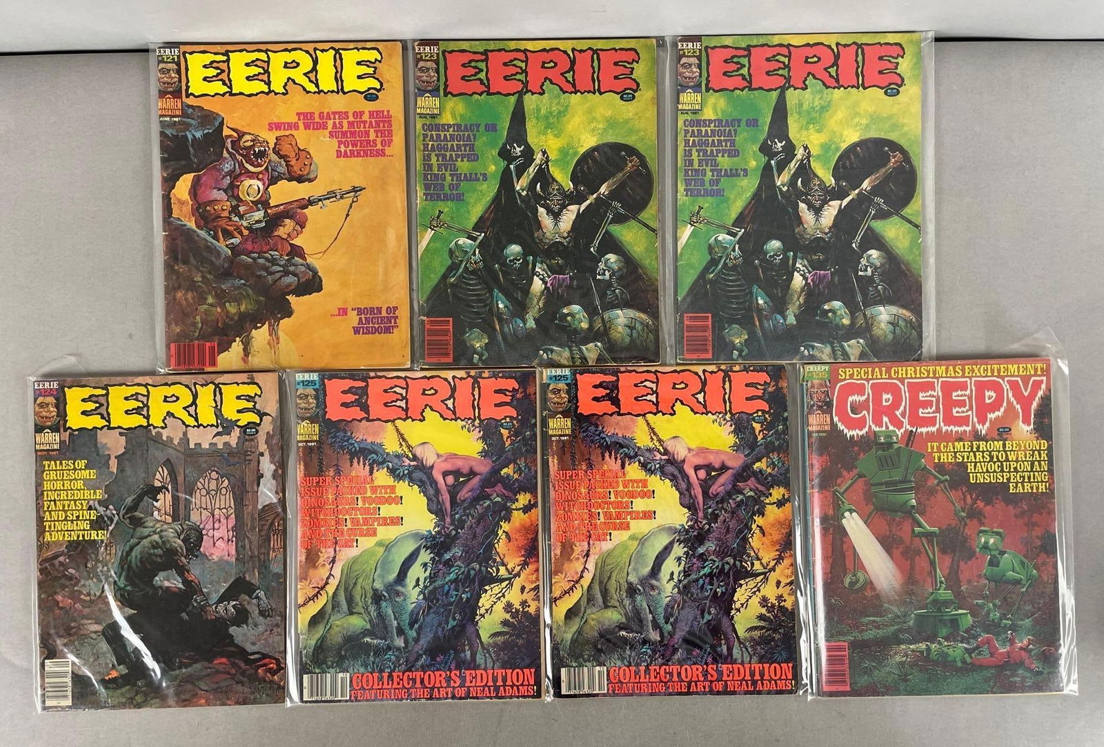 Group of Warren Magazine Eerie Comic Books: Includes creepy #135, 1981 and 82