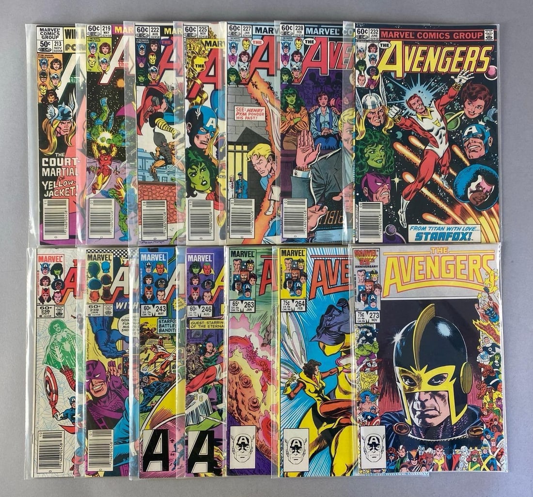 Group of 14 Marvel The Avengers Comic Books (1 of 3)