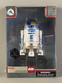 Disney Store Star Wars Elite Series R2-D2 Action Figure