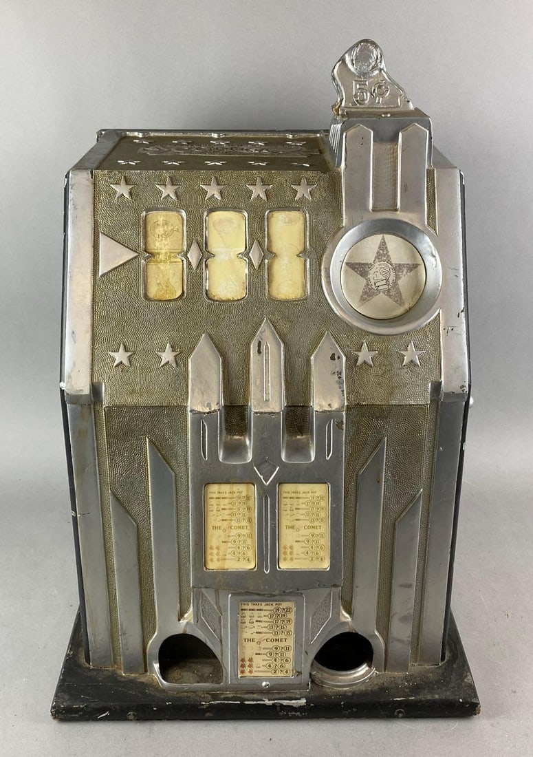 Screen Used Slot Machine Fiberglass Prop (1 of 2)