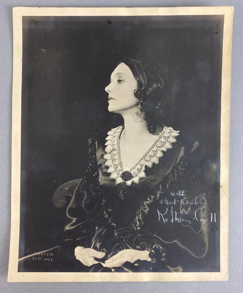 Signed Katharine Cornell Photograph: 1893 - 1974, First Lady of the theatre, measures 8 x 10 inches