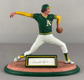 Rollie Fingers Signed Romito Figurine Statue 256/400