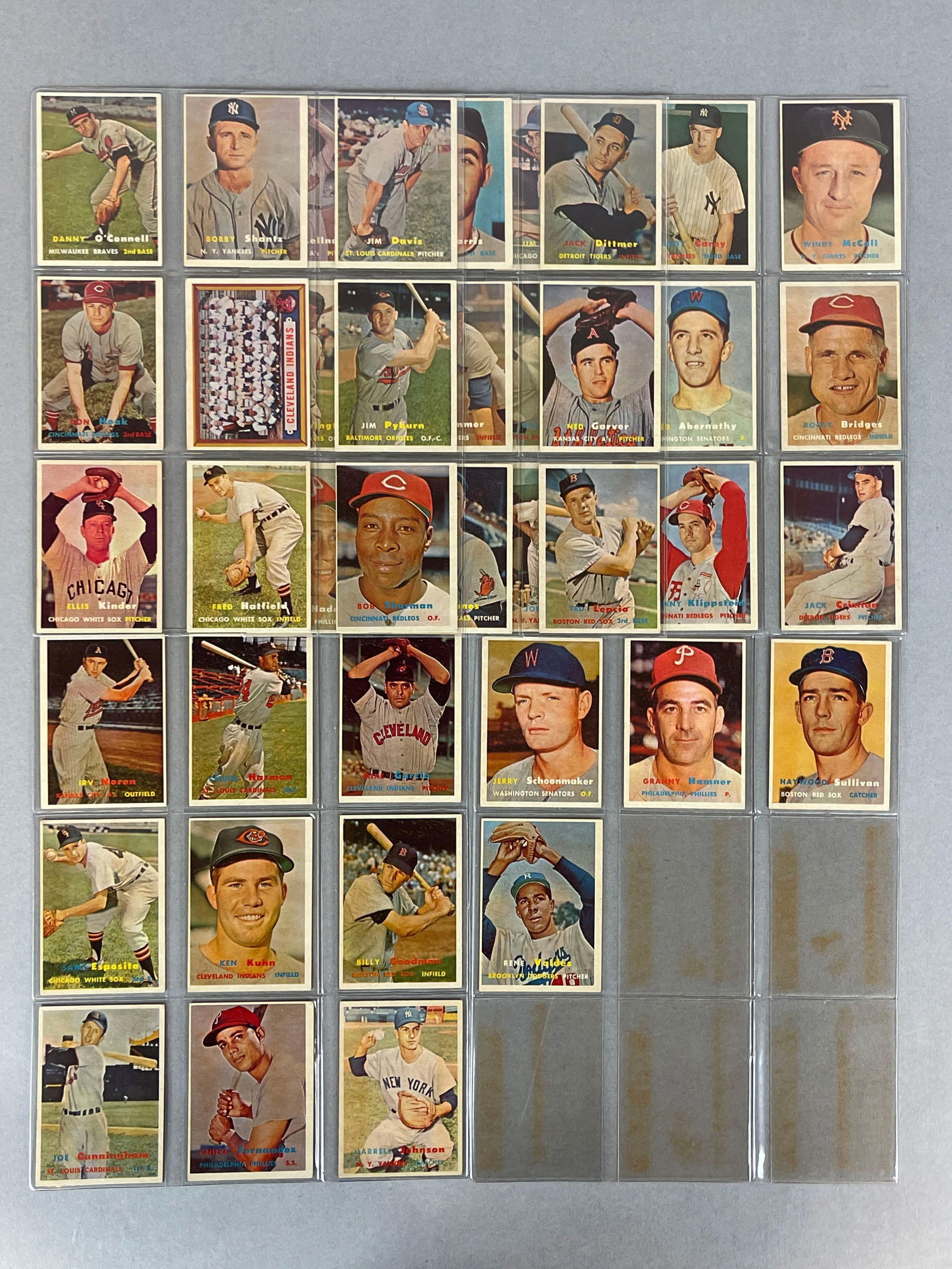 40 - 1957 Topps Baseball Scarce 4th Series with Single Prints (1 of 5)