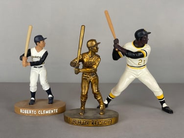 3 - Hartland Roberto Clemente Statues