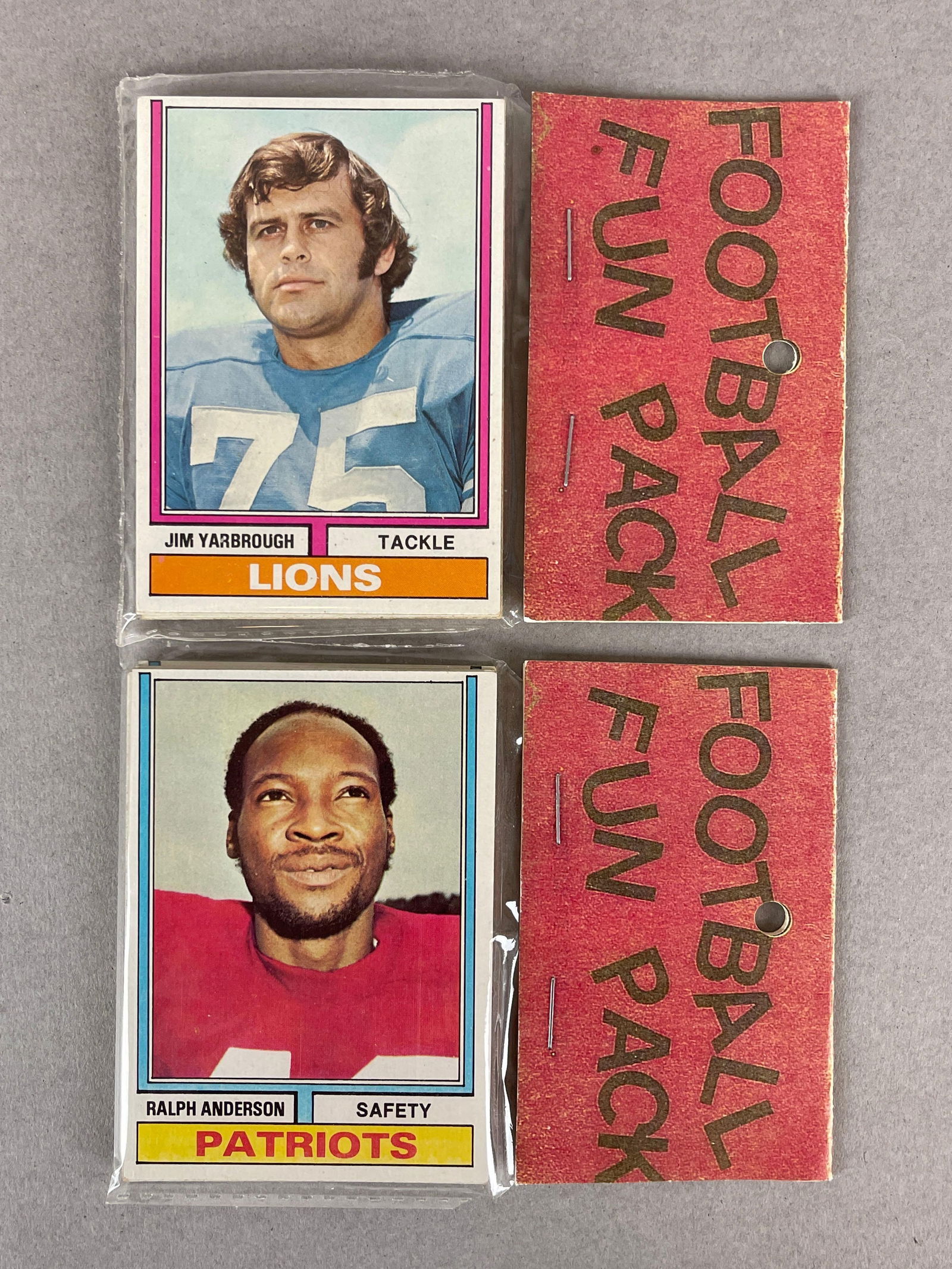 2 - 1974  Topps Football West Corps Cell Fun Pack with Billy Joe Dupree Rookie on Back (1 of 2)
