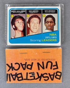 1972 - 73 Topps Basketball West Corps Cello Fun Pack with Abdul-Jabbar Scoring LL on Top