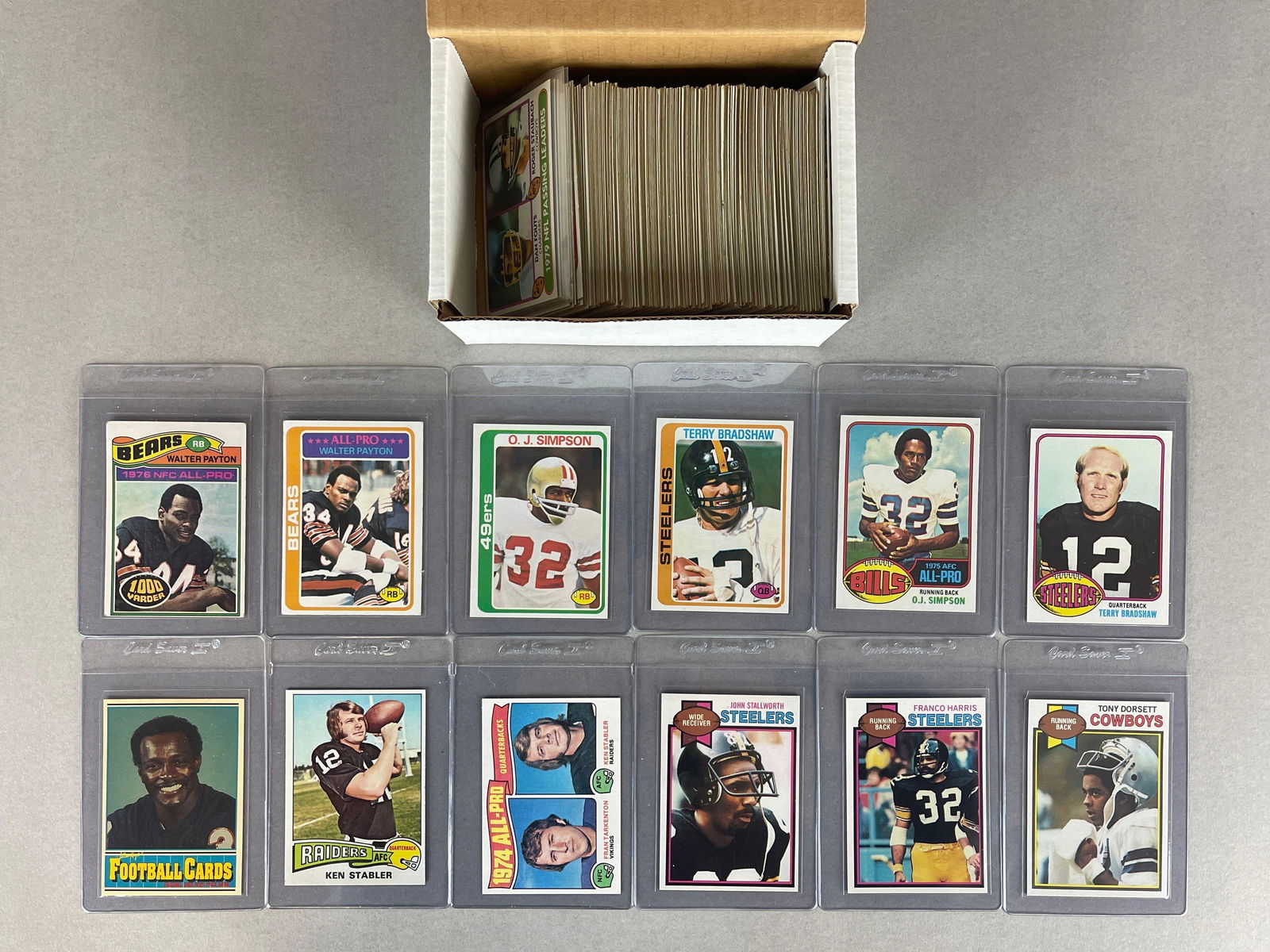 160+ 1970s Topps Football Cards with HOFs, Stars, and Rookies (1 of 3)