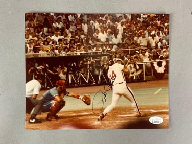Pete Rose Signed 8 x 10 Photo with JSA COA