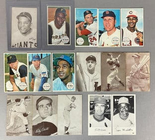 Group of 1964 Topps Giants and Exhibits Cards with HOFs