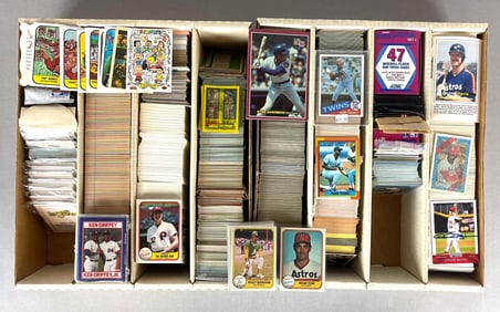 5000+ 1980s - 90s Baseball Cards with HOFs, Star, and Rookies