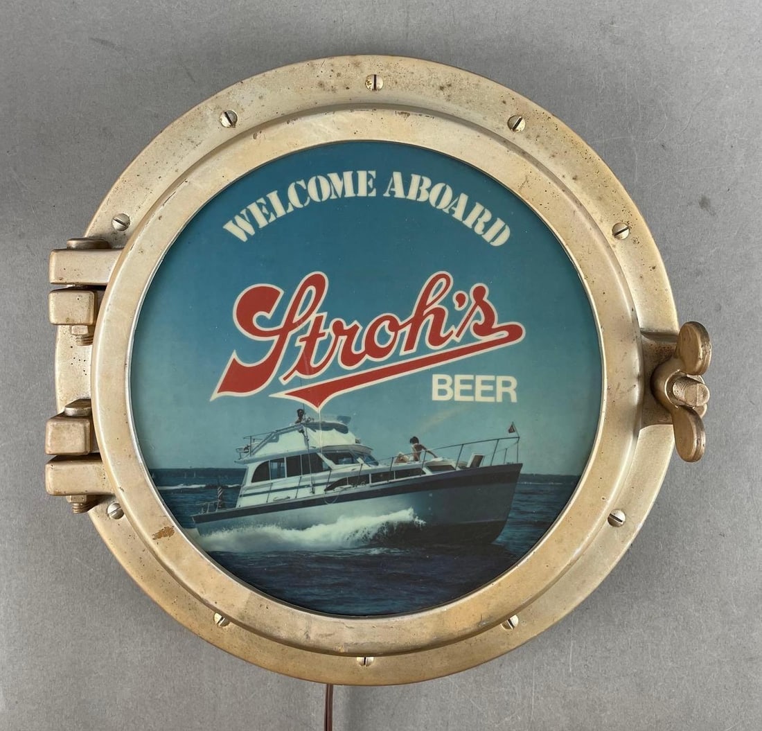 Vintage Stroh's Beer Welcome Aboard Light-Up Advertising Sign (1 of 3)