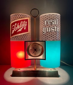 1962 Schlitz Beer Real Gusto Motion Light-Up Advertising Clock