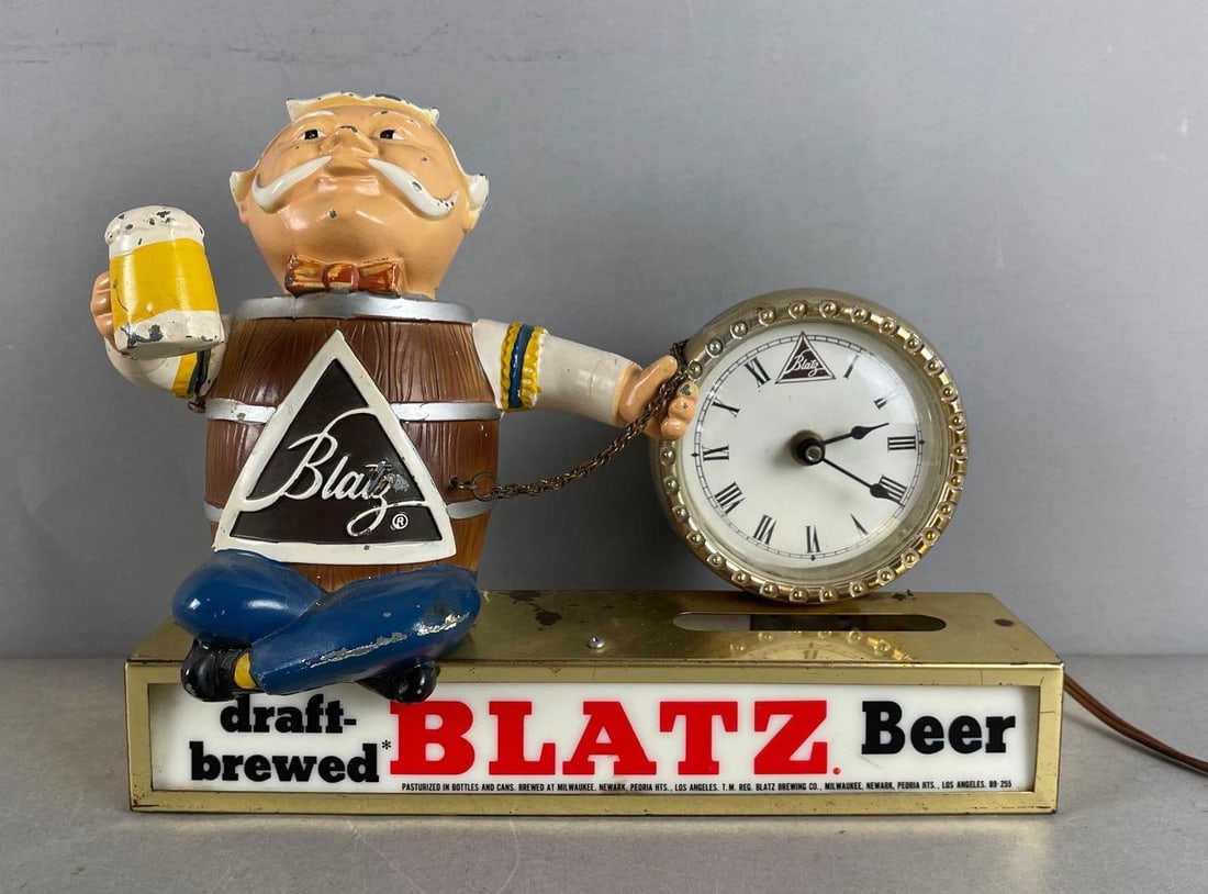 Vintage Blatz Beer Barrel Man Light-Up Advertising Back Bar Clock (1 of 3)