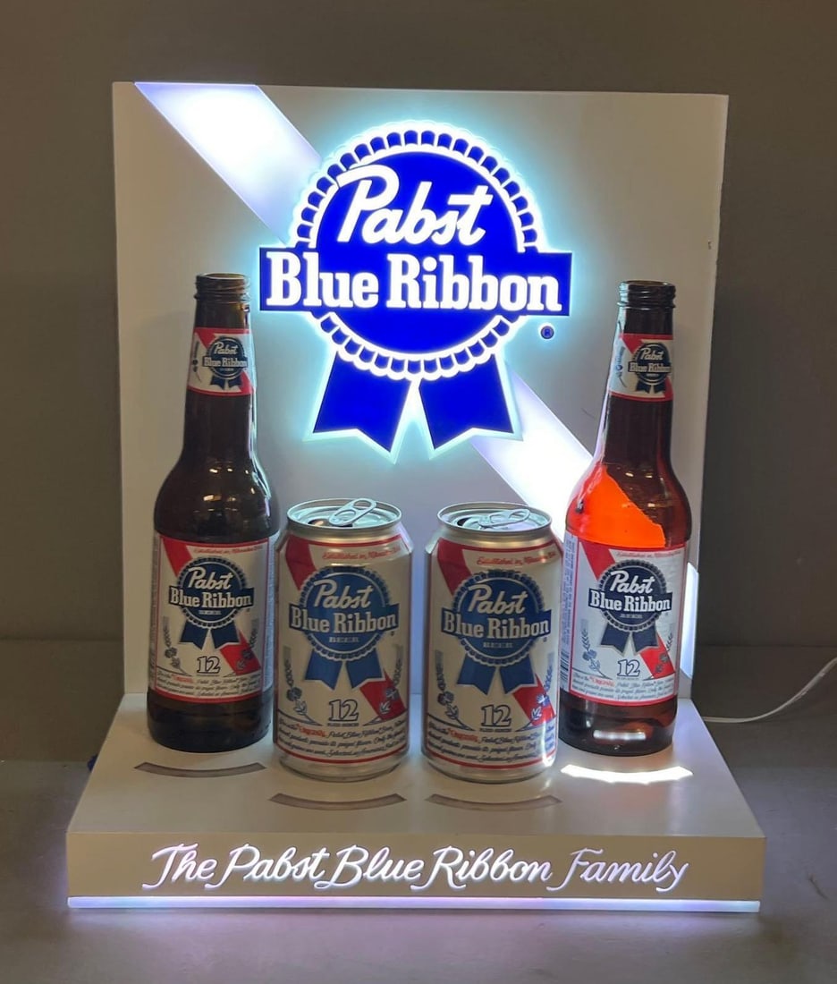 Pabst Blue Ribbon Light Up Color Changing Motion Beer Sign (1 of 6)
