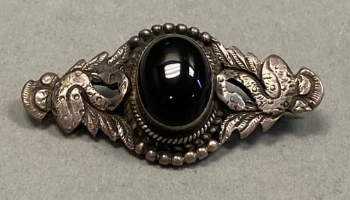 Vintage Onyx Silver Native American Snake Brooch
