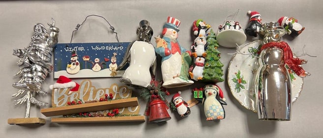 Group of Assorted Christmas Items