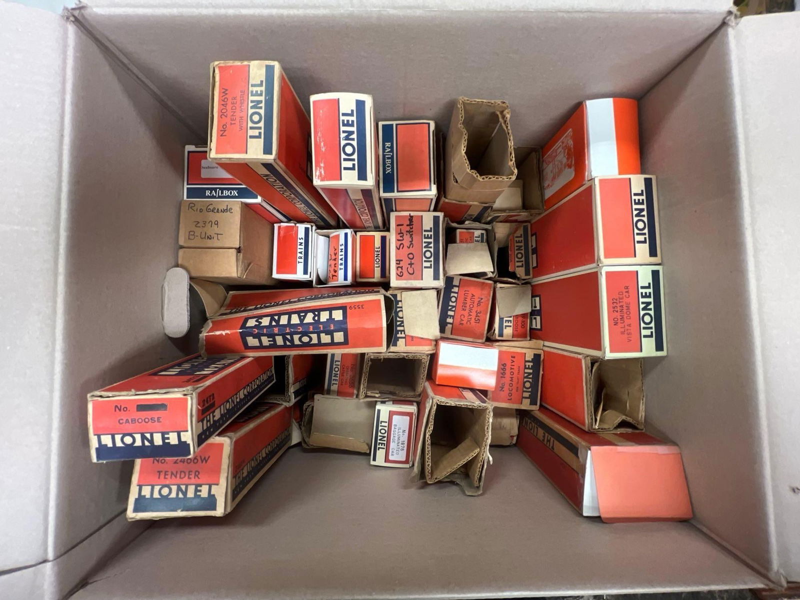 Large Group of Empty Lionel Train Boxes (1 of 4)