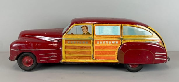 Vintage Wyandotte Toytown Estate Pressed Steel Station Wagon
