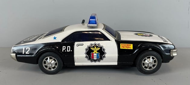 Vintage Tin Litho Highway Patrol Battery Operated Police Car