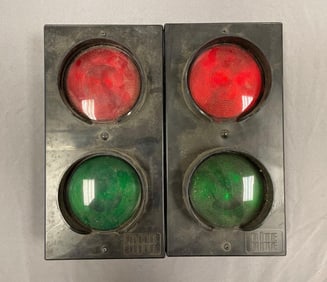 Group of 2 Rite Hite Stop Lights