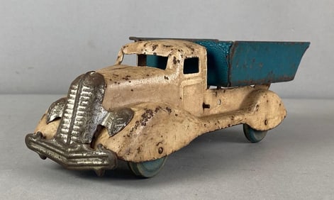 Vintage Marx White Pressed Steel Dump Truck