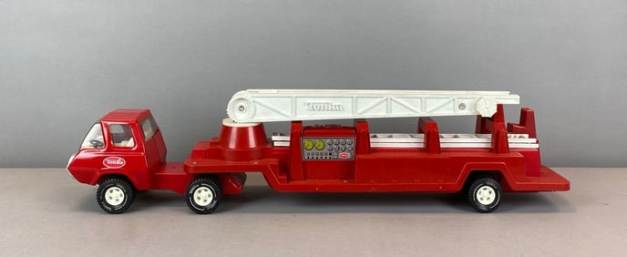 Vintage Tonka Pressed Steel Hook and Ladder Firetruck