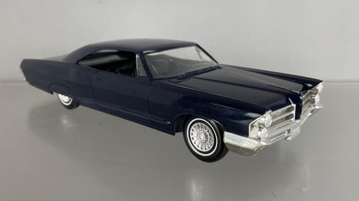 1965 Pontiac Bonneville 2 Door Hardtop Dealership Promo Car