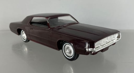 Philco 1969 Ford Thunderbird Radio Promo Car