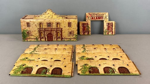 Vintage Walt Disney Tin-Litho Davy Crockett Alamo Playset