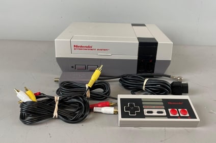 1985 Nintendo Entertainment System