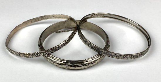Group of 3 Vintage Signed .925 Sterling Silver Bangle Bracelets