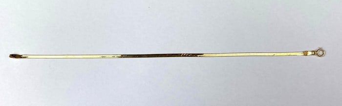 Italy 14K Gold Herringbone Bracelet