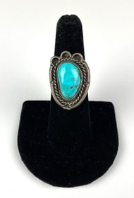 Native American .925 Sterling Silver and Turquoise Ring
