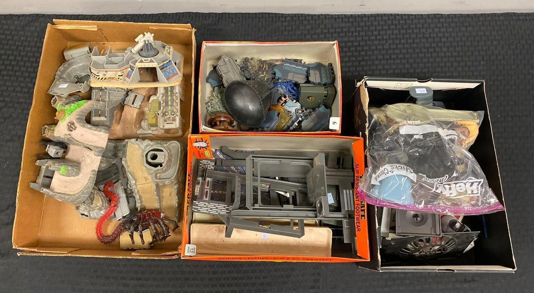 Assorted Playsets: Matchbox bases, Star Trek, etc.