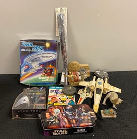 Group of Assorted Star Wars /Star Trek Toys