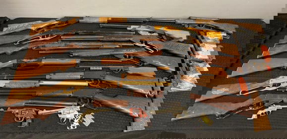 Group of 17 Vintage Air Rifle/ toys