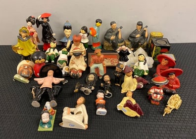 Group of Assorted Chinese Figurines